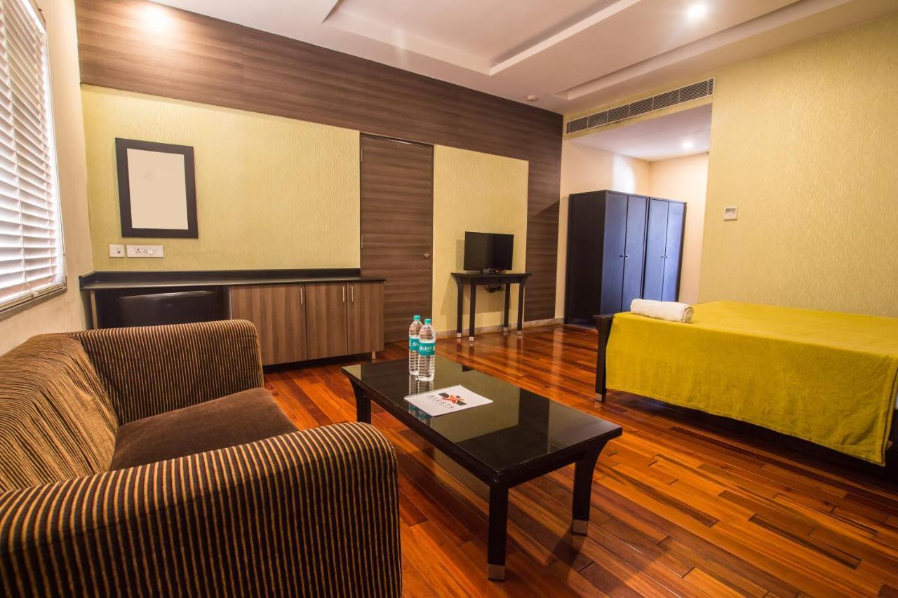 Siesta Star T. Nagar Hotel Chennai Exterior foto